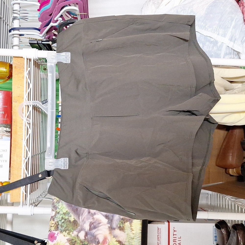 MTA SPORT ACTIVE WEAR SHORTS SIZE 1X ZIP POCKETS